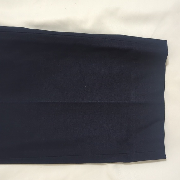 Banana Republic Ryan Fit Trouser, Color Navy Size 10S - Picture 6 of 15